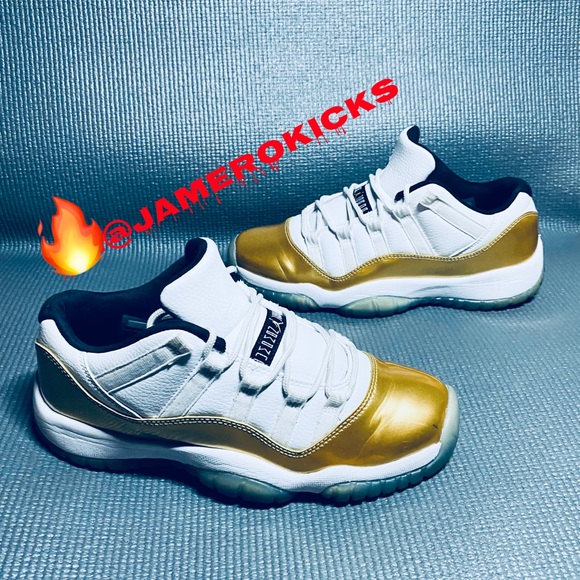 Air Jordan 11 Retro Low GS Closing Ceremony - Picture 2 of 4